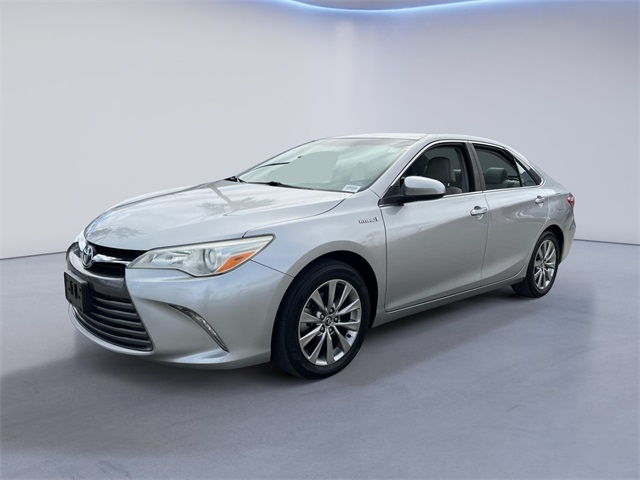 2016 Toyota Camry Hybrid XLE