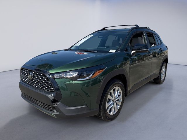 2025 Toyota Corolla Cross LE