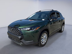 2025 Toyota Corolla Cross LE