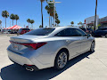 2019 Toyota Avalon XLE
