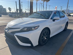 2023 Toyota Camry SE