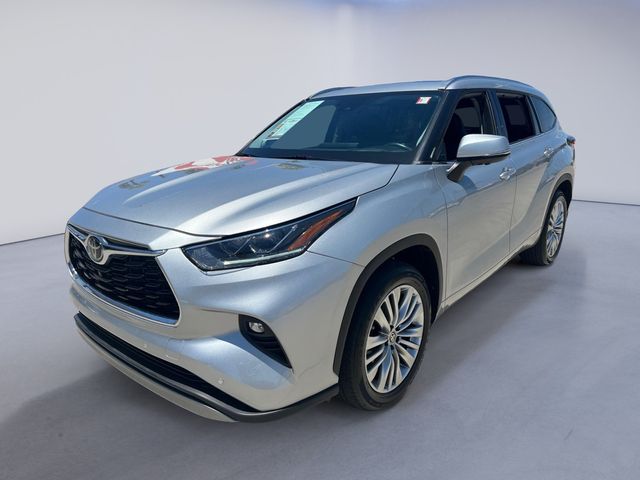 2024 Toyota Highlander Platinum