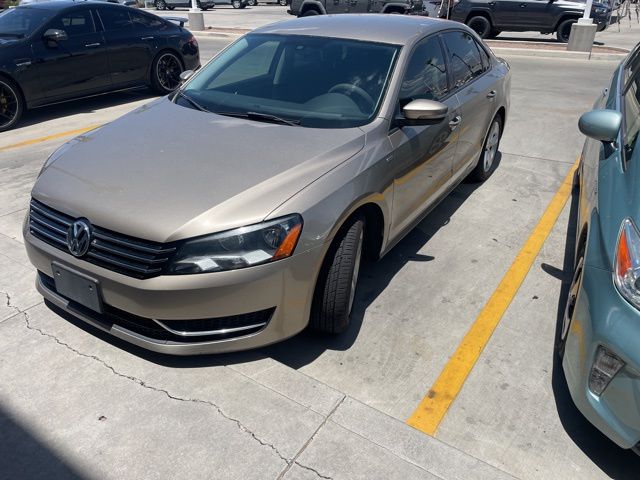 2015 Volkswagen Passat 1.8T S