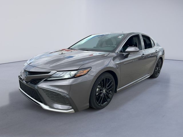 2021 Toyota Camry Hybrid XSE