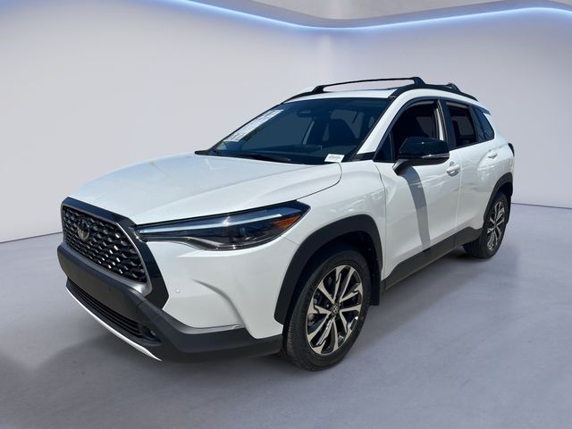 2025 Toyota Corolla Cross XLE
