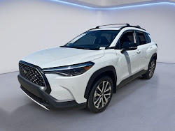 2025 Toyota Corolla Cross XLE
