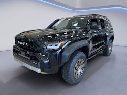2025 Toyota 4Runner i-FORCE MAX Hybrid Trailhunter