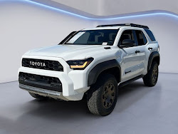 2025 Toyota 4Runner i-FORCE MAX Hybrid Trailhunter