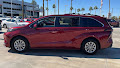 2025 Toyota Sienna LE