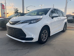 2021 Toyota Sienna XLE