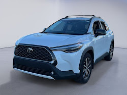 2025 Toyota Corolla Cross XLE