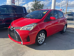 2015 Toyota Yaris LE