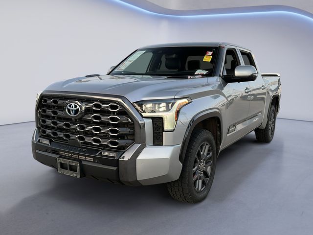 2023 Toyota Tundra Hybrid Platinum