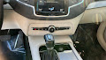 2022 Volvo XC90 T5 Momentum