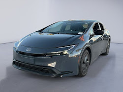 2025 Toyota Prius LE