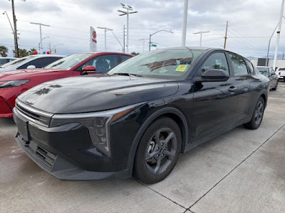 2025 Kia K4