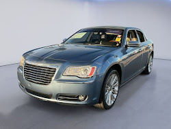 2011 Chrysler 300C Base