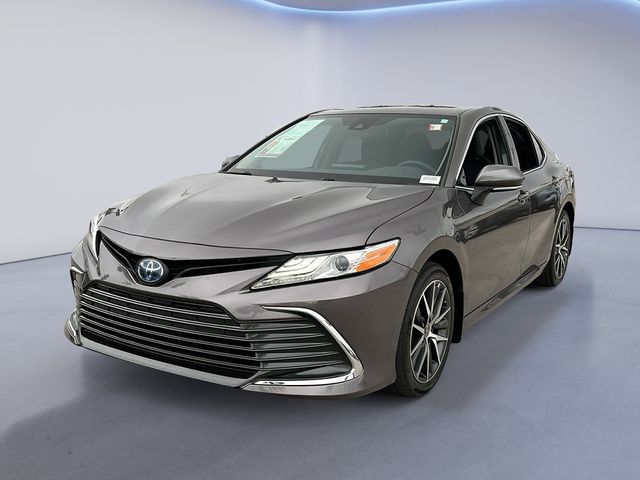2024 Toyota Camry Hybrid XLE