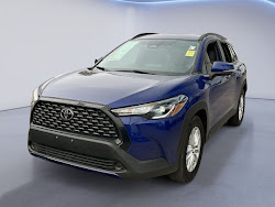 2023 Toyota Corolla Cross LE