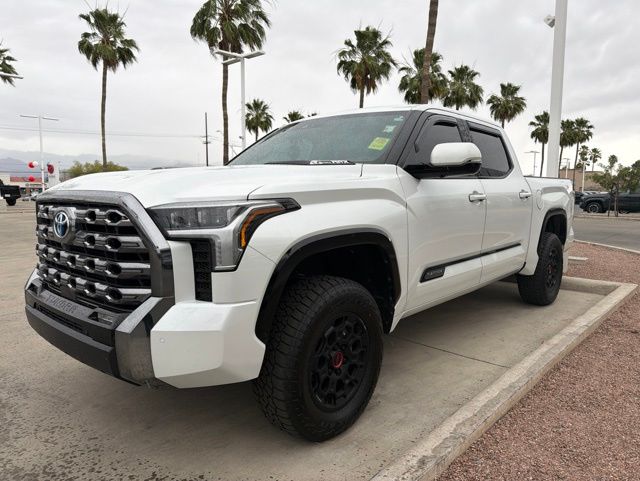 2024 Toyota Tundra Hybrid Platinum