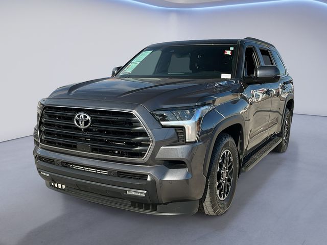 2025 Toyota Sequoia SR5