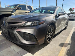 2024 Toyota Camry SE