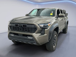 2024 Toyota Tacoma TRD Off-Road