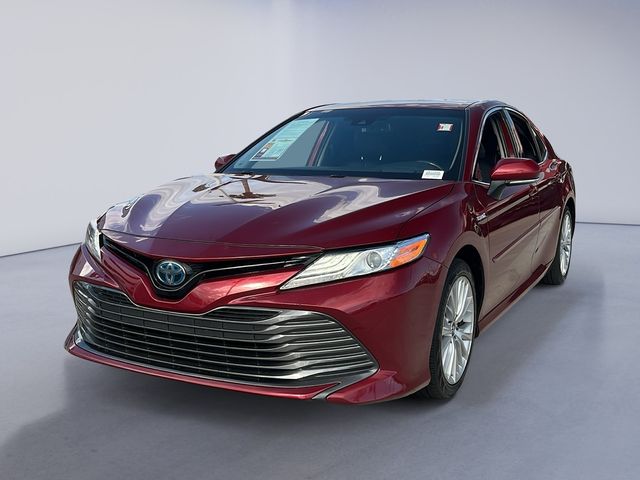 2019 Toyota Camry Hybrid XLE