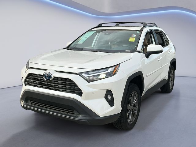2022 Toyota RAV4 Hybrid XLE Premium