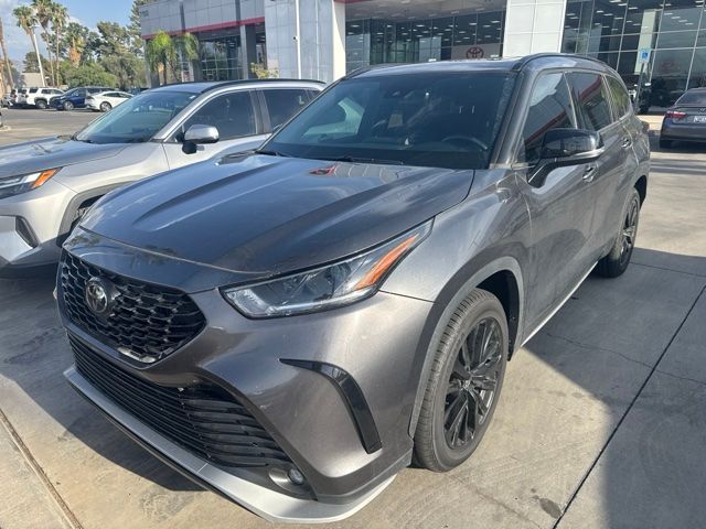 2024 Toyota Highlander XSE