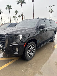 2024 GMC Yukon XL AT4