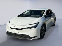 2025 Toyota Prius LE