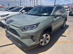 2020 Toyota RAV4 XLE