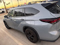2024 Toyota Highlander Hybrid XLE