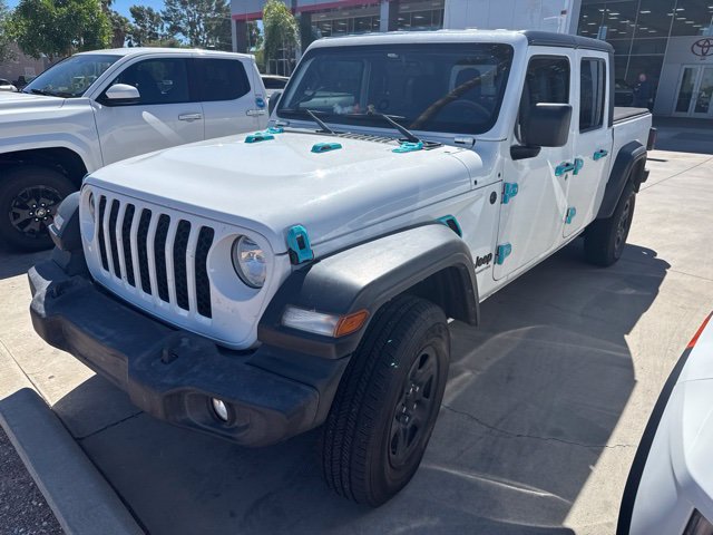 2022 Jeep Gladiator Sport